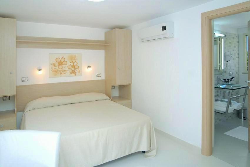 B&B Ala Marina Peschici Ruang foto